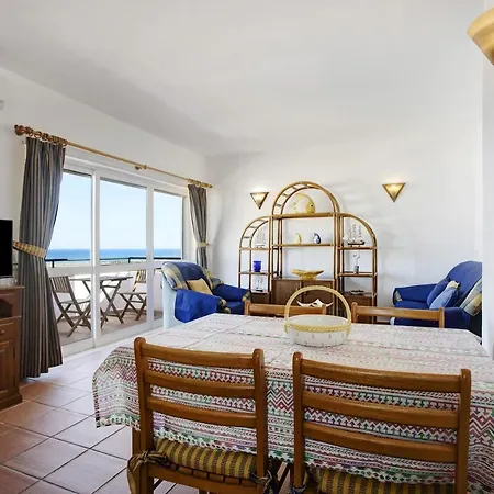 Apartment Meia *