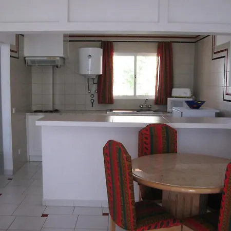 Apartamento Meia Praia * Lagos